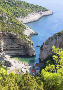 Stiniva Sahili, Adriyatik Denizi Koyu, Vis Adası, Hırvatistan
