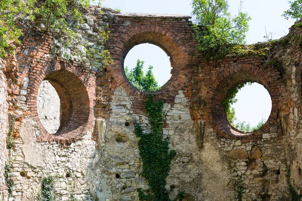 ポーランドルドノ 2018年7月21日 クラクフ近郊の15世紀中世の城 テンジン城 ポーランド ジュラ遺跡 — ストック写真
