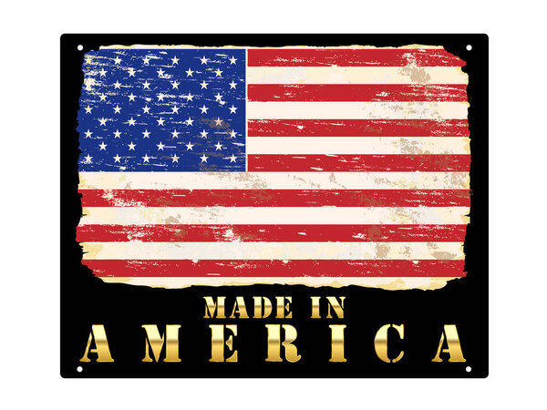 Сделано в Америке в золоте с эмалью американского флага.
