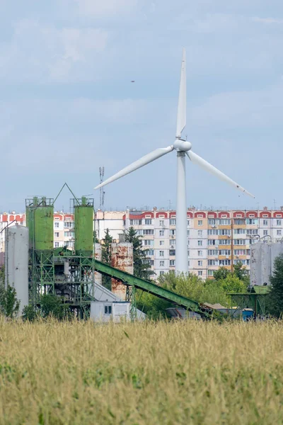 Vista Geral Turbina Eólica Exterior Campo — Fotografia de Stock