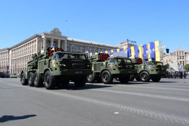 Kiev, Ukrayna - 24 Ağustos 2018: Ukrayna Bağımsızlık günü askeri geçit töreni 