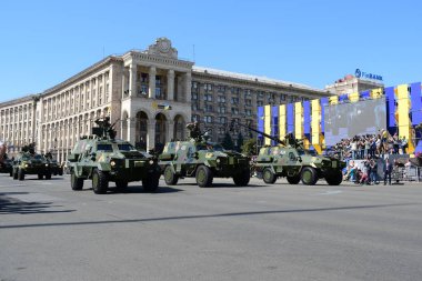 Kiev, Ukrayna - 24 Ağustos 2018: Ukrayna Bağımsızlık günü askeri geçit töreni 