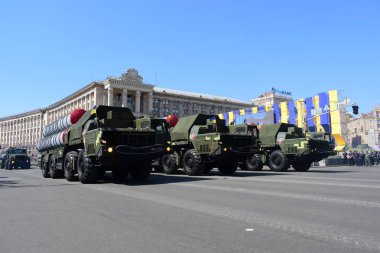 Kiev, Ukrayna - 24 Ağustos 2018: Ukrayna Bağımsızlık günü askeri geçit töreni 