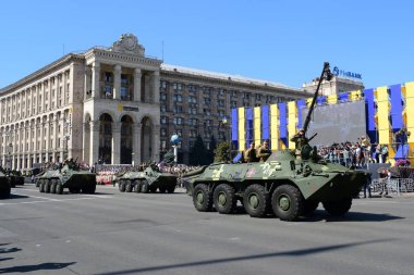 Kiev, Ukrayna - 24 Ağustos 2018: Ukrayna Bağımsızlık günü askeri geçit töreni 