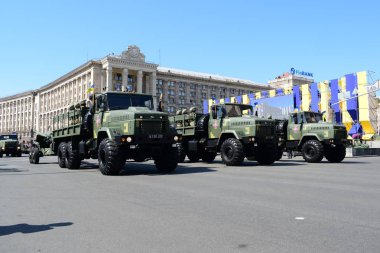 Kiev, Ukrayna - 24 Ağustos 2018: Ukrayna Bağımsızlık günü askeri geçit töreni 