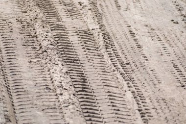 Kamyon lastik parça