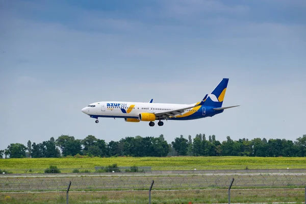 Azur Air Ucrânia B737 — Fotografia de Stock