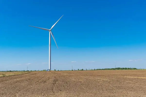 Turbiny Wiatrowe Terenie Latem — Zdjęcie stockowe