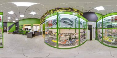 Moskova-2018: 3d küresel panorama 360 derecelik görüş açısı otomatik mağaza iç tamir parçalari, yedek parça, araba parçaları ile birlikte. Vr sanal gerçeklik için hazır. Tam equirectangular projeksiyon. 