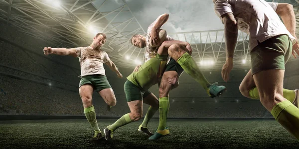 Rugby Spieler Kämpfen Profi Rugbystadion Den Ball — Stockfoto