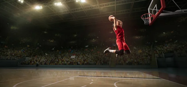 Jogadora Basquete Feminino Faz Slam Dunk Jogador Basquete Grande Arena — Fotografia de Stock