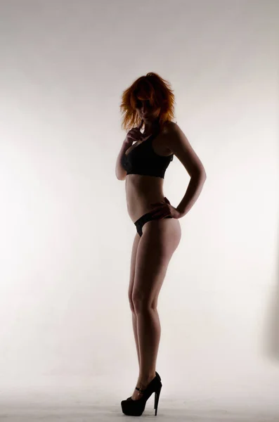 Chica Pelirroja Desnuda Ropa Interior Negra Sexy —  Fotos de Stock