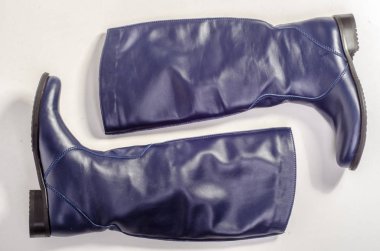 Beyaz arka plan üzerinde izole kadın düz Fotoğraf siyah ayakkabı