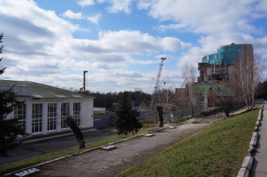 Kasabada yeni bina inşaatı