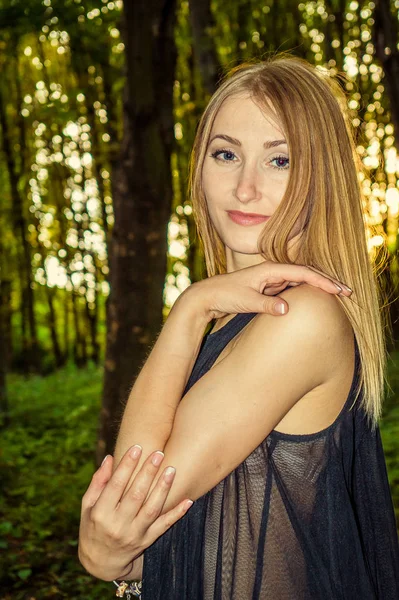 Beautiful sexy blonde outdoors — Stock Photo, Image