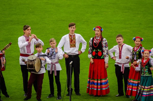 Clausura del festival "Polissya verano con folklore Lutsk Ucrania" 25.08.2018 —  Fotos de Stock