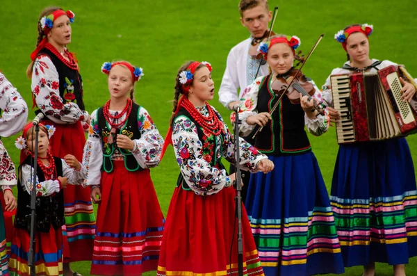 Encerramento do festival "Polissya Summer with Folklore Lutsk Ucrânia" 25.08.2018 — Fotografia de Stock