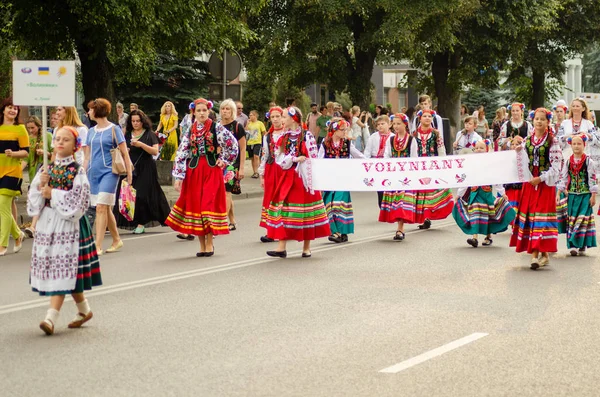 Lezárása a fesztivál "Polissya nyár folklór Lutsk Ukrajna" 25.08.2018 — Stock Fotó