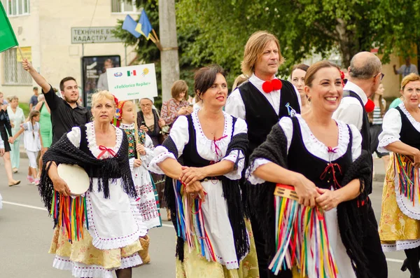 Abschluss des Festivals "polssya sommer mit folklore lutsk ukraine" 25.08.2018 — Stockfoto