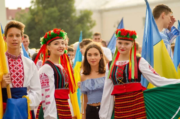 Stängning av festivalen "Polissya sommar med folklore Lutsk Ukraina" 25.08.2018 — Stockfoto