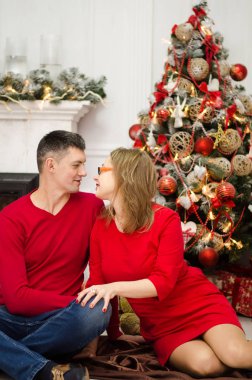 Chrismas için sürpriz kadın erkek