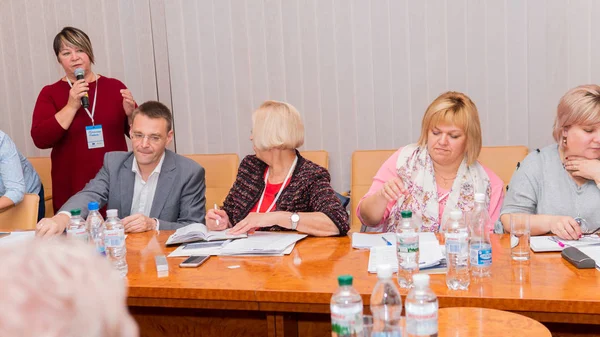 ウクライナにおける欧州人権基準の実施の強化に関する会議。ルツクウクライナ 10.19.2018 — ストック写真