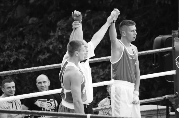 Competições de boxe ao ar livre. Região de Lutsk Volyn Ucrânia, 25.08.17 . — Fotografia de Stock