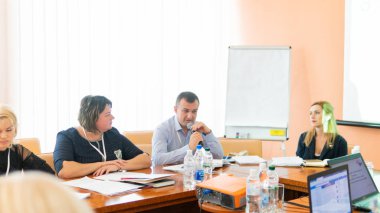 Ukrayna'da Avrupa insan hakları standartlarının uygulanmasının iyileştirilmesi konferansı. Lutsk Ukrayna 10.19.2018