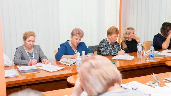 Konferenssi eurooppalaisten ihmisoikeusnormien täytäntöönpanon tehostamisesta Ukrainassa. Lutsk Ukraina 10.19.2018 — kuvapankkivalokuva