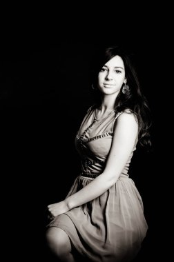 Poz şehvetli güzel kadın