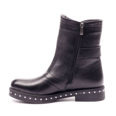 Izole beyaz stüdyo arka plan üzerinde güzel yüksek topuk ayakkabı. Moda klasik Yüksek topuklu. Pompalar klasik tasarım ayak ayakkabı peep. Seksi zarif şık ayakkabılar. Siyah yüksek topuk.