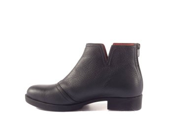 Güzel zarif süet mavi kadın açık yaz ayakkabı sandalet beyaz bir arka plan üzerinde yüksek topuklu, izole.