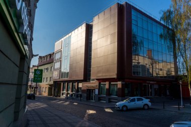 Yeni modern alçak apartman kompleksi. Moscow, Rusya Federasyonu