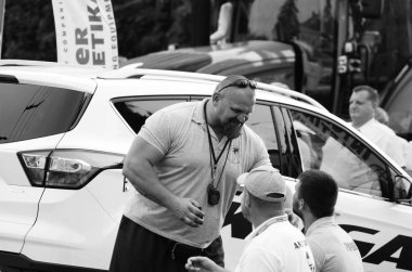 yarış rangmenmen powerlifters Lutsk Volyn Bölgesi Ukrayna, 25.08.17.