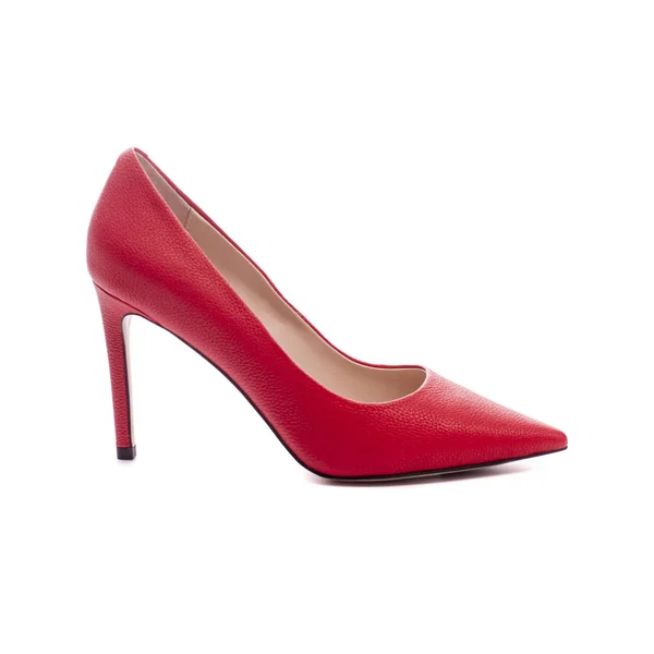 Sapatos femininos vermelhos isolados em um fundo branco . — Fotografia de Stock