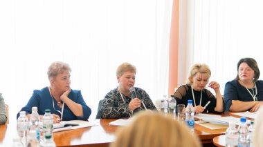 Ukrayna'da Avrupa insan hakları standartlarının uygulanmasının iyileştirilmesi konferansı. Lutsk Ukrayna 10.19.2018