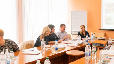 Ukrayna'da Avrupa insan hakları standartlarının uygulanmasının iyileştirilmesi konferansı. Lutsk Ukrayna 10.19.2018