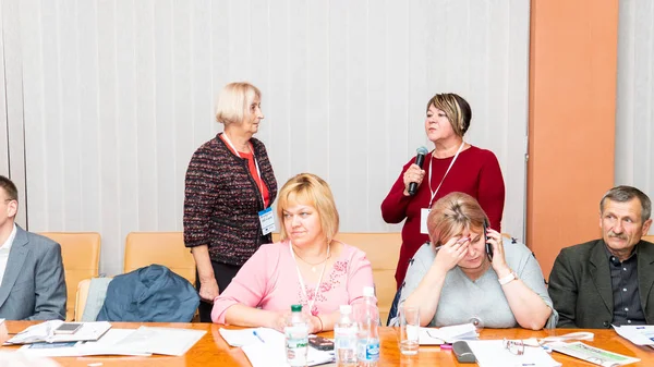 Conferentie over de verbetering van de tenuitvoerlegging van de Europese mensenrechtennormen in Oekraïne. Loetsk Oekraïne 10.19.2018 — Stockfoto