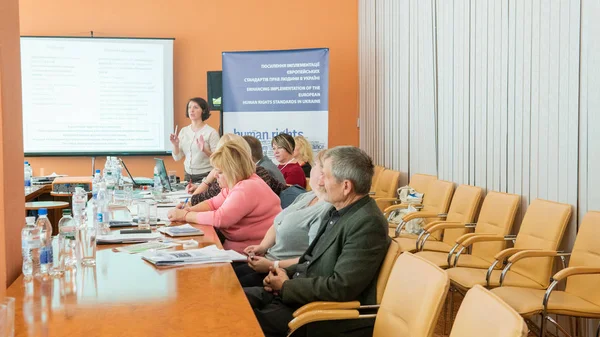 Conférence sur le renforcement de la mise en œuvre des normes européennes des droits de l'homme en Ukraine. Lutsk Ukraine 10.19.2018 — Photo