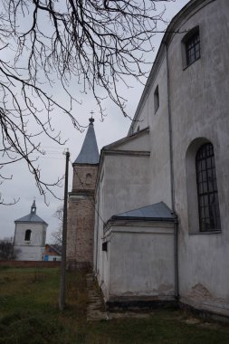 Floransa İtalya'da eski bir kilise portalı dekorasyon