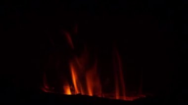 Ateş siyah üzerine ateş