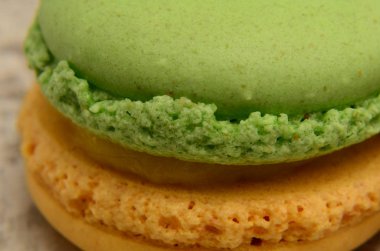 Üç Farklı Renkte Makarunlar.