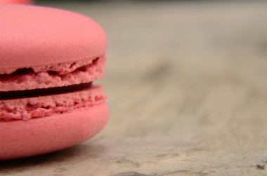 Üç Farklı Renkte Makarunlar.