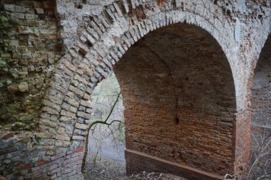 Köprünün altında. kentsel sahne.