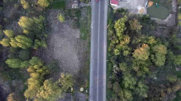 Estrada, visão do olho do pássaro, drone tiro 4k — Fotografia de Stock