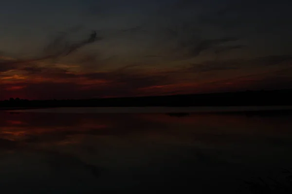 Colorido atardecer sobre el océano en Maldivas —  Fotos de Stock