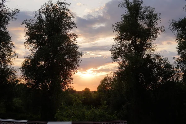 Solnedgång himmel moln — Stockfoto
