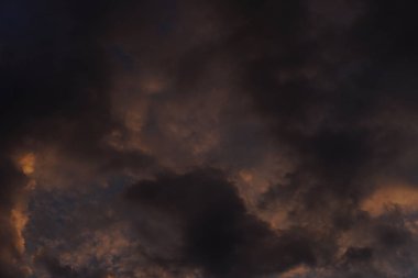 Gün batımı gökyüzü bulutları