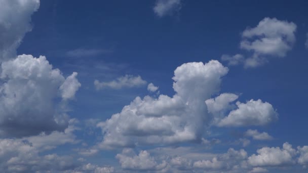 Piękne Niebo Białymi Chmurami — Wideo stockowe
