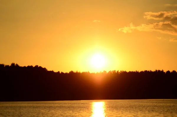 Panoramic View Beautiful Sunset Reflecting Lake — Stock Photo, Image